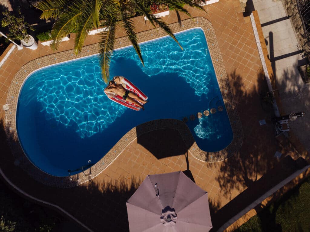 Swimming pool maintenance